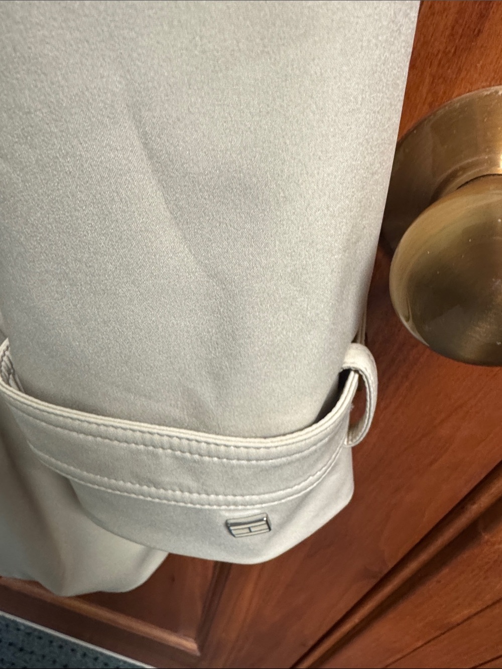 Tommy Hilfiger Cream Double-Breasted Trench Coat with Belt - Picture 3 of 8